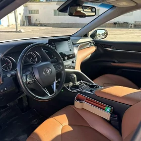 Toyota Camry 2023