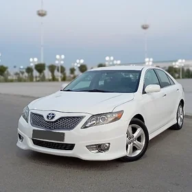 Toyota Camry 2011