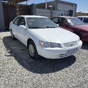 Toyota Camry 1999
