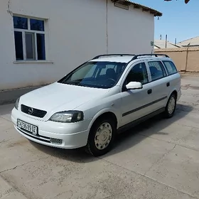 Opel Astra 2000
