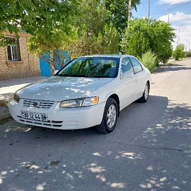 Toyota Camry 1997