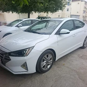 Hyundai Elantra 2019
