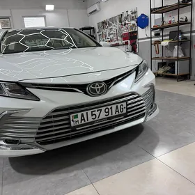 Toyota Camry 2024