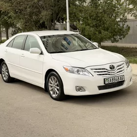 Toyota Camry 2010
