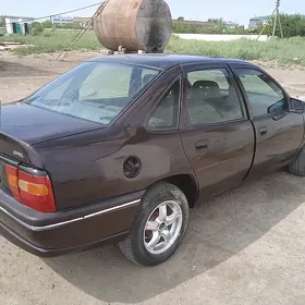 Opel Vectra 1992