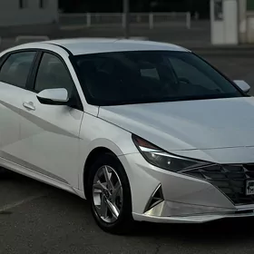 Hyundai Elantra 2021