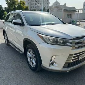 Toyota Highlander 2018