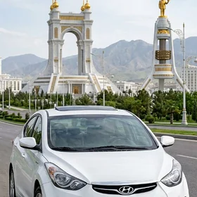 Hyundai Elantra 2011