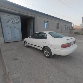 Toyota Corona 1997