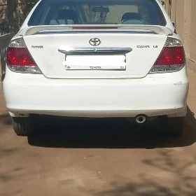 Toyota Camry 2004