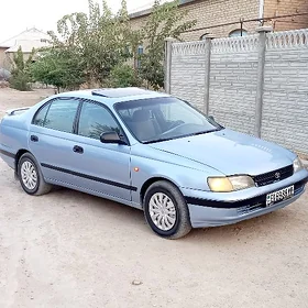 Toyota Carina 1995