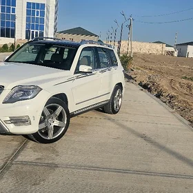 Mercedes-Benz GLK 350 2010