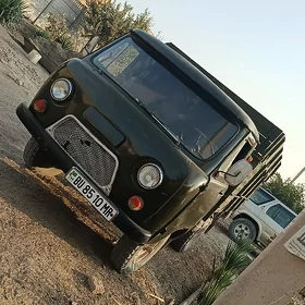 UAZ Profi 1980