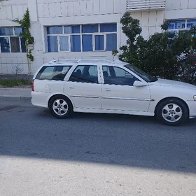 Opel Vectra 2000