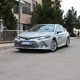 Toyota Camry 2022