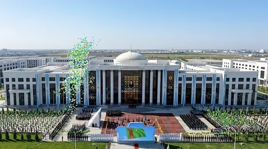 В Туркменабате открыли новый комплекс педагогического института имени Сейитназара Сейди