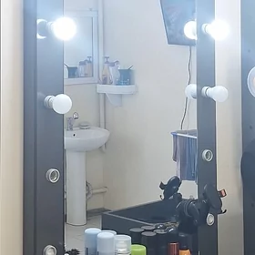 SALON AÝNA