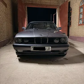 BMW 525 1992