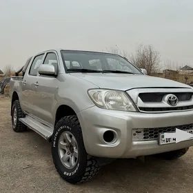 Toyota Land Cruiser Prado 2010