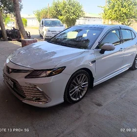 Toyota Camry 2022