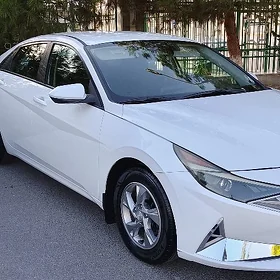Hyundai Elantra 2021