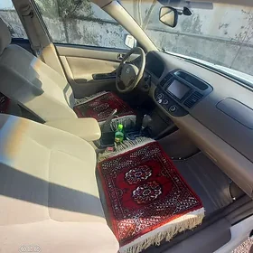 Toyota Camry 2005