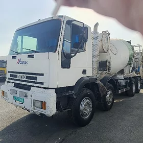 Iveco Trakker 2000