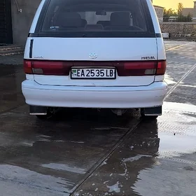 Toyota Previa 1994