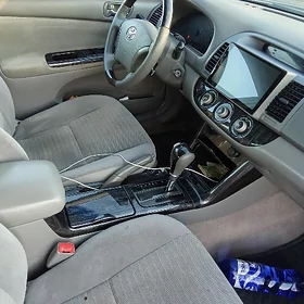 Toyota Camry 2005