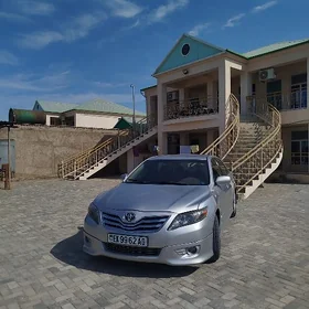 Toyota Camry 2010