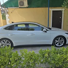 Hyundai Sonata 2021