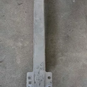 şweller öň Ford Explorer