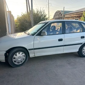 Opel Astra 1993