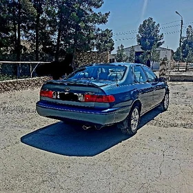 Toyota Camry 2000