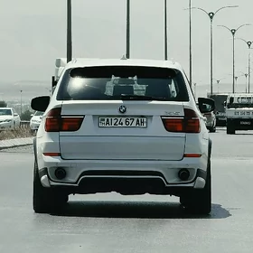 BMW X5 2011