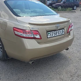 Toyota Camry 2010