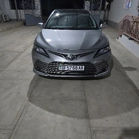 Toyota Camry 2023