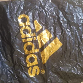 29 lyk Awtobusda paket yitdi