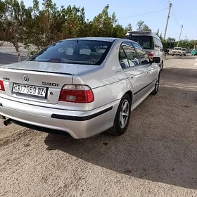 BMW E39 2003