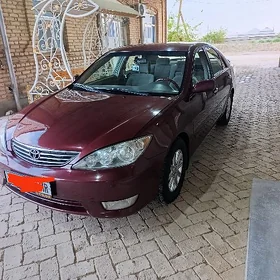 Toyota Camry 2005