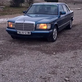 Mercedes-Benz W126 1994