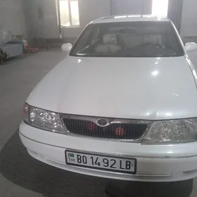 Toyota Avalon 1999