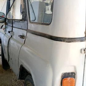 UAZ 469 1997