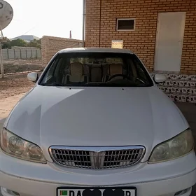 Nissan Maxima 2000