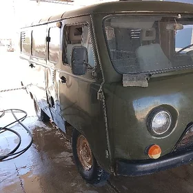 UAZ Profi 1989