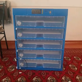 incubator