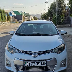 Toyota Corolla 2013