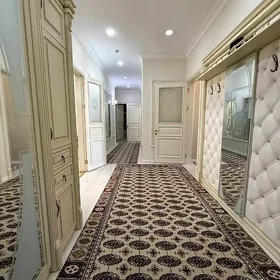 14 Tapgyr 11 Etaz 3 Komnat