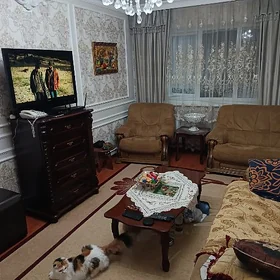 🔥10 МКР 2 КОМ 1 ЭТАЖ🔥
