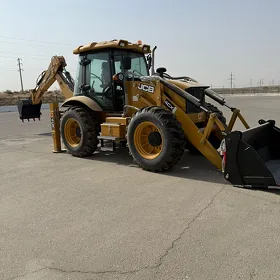 JCB 4CX ECO 2025